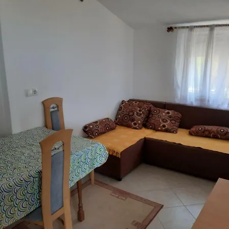 Apartman Zara