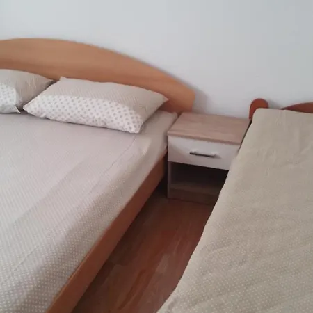 Zara Apartman